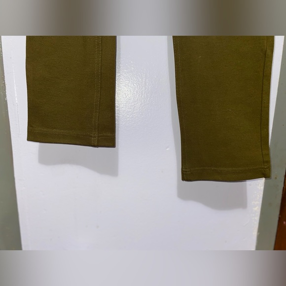 Used - Picture 7 of 7